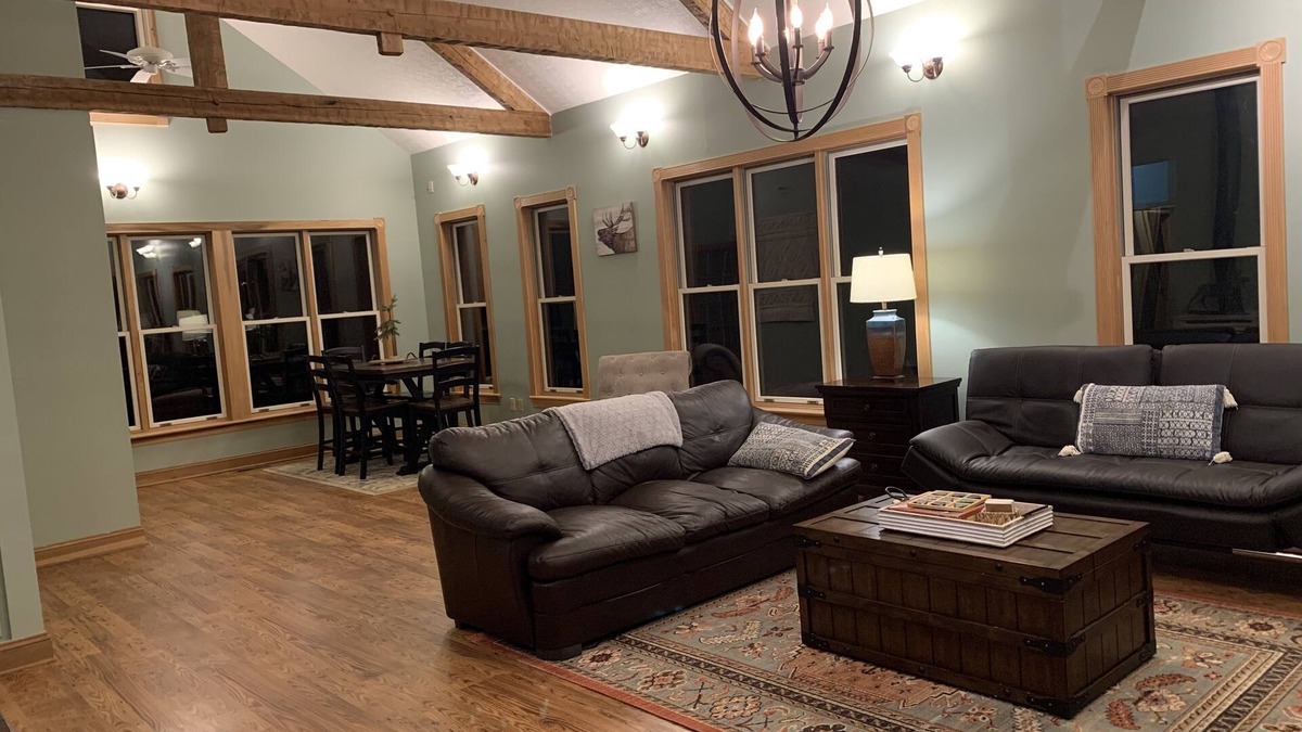 Todd House | Creekside: Relax & Leave the World Behind