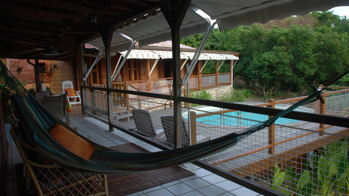 Sainte-Anne Villa | Creole wooden villa in a quiet residential area near the beach