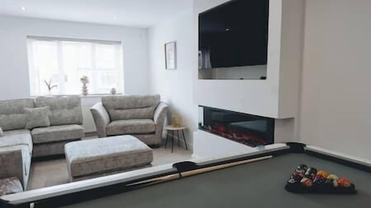 Bradford Apartment | Cricketers View - West Yorkshire