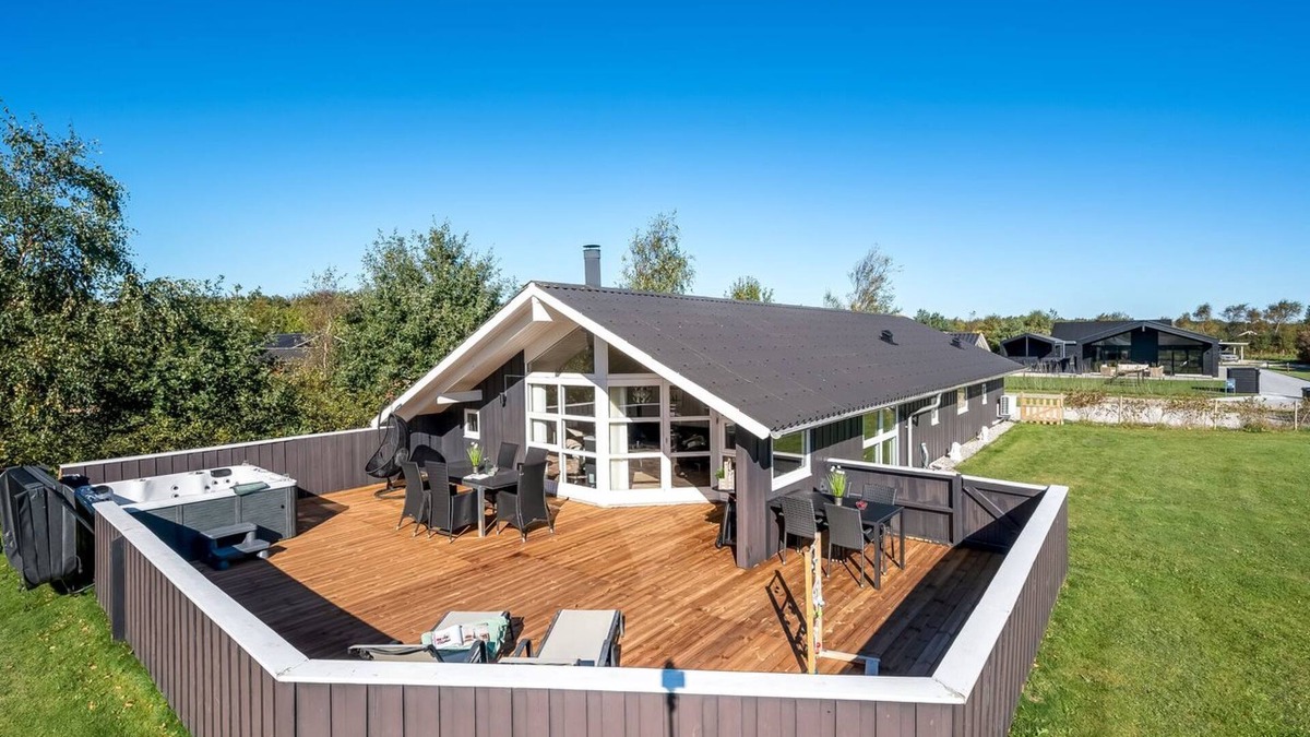Bork Havn House | "Cristiana" - 1km to the fjord by Interhome