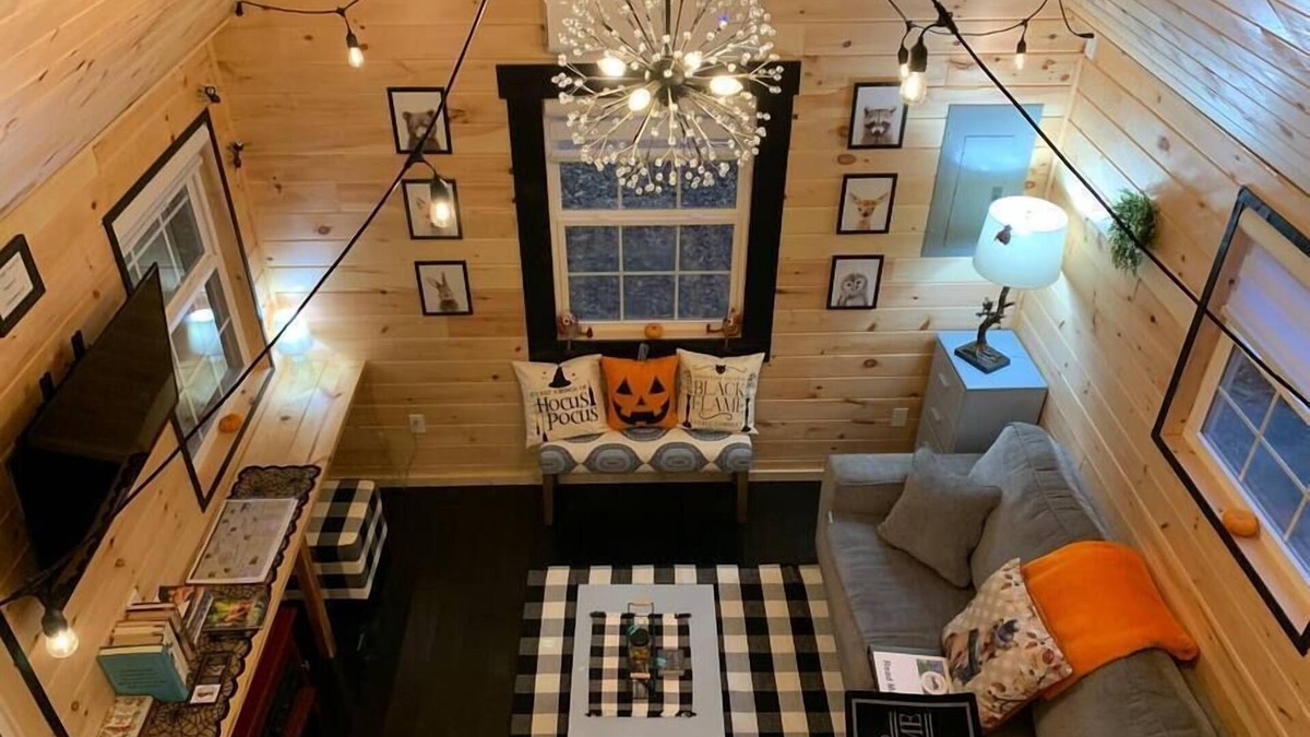 Dunlap Cabin | Critter Cottage at Coops Creek Cabins