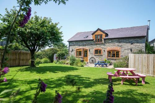 Cardigan Apartment | Croft Farm & Celtic Cottages