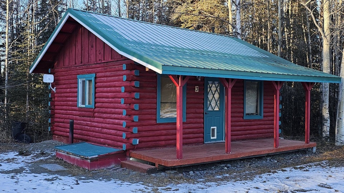 Cohoe Cabin | Crooked Creek Cabin #3 Close to the Water - Studio