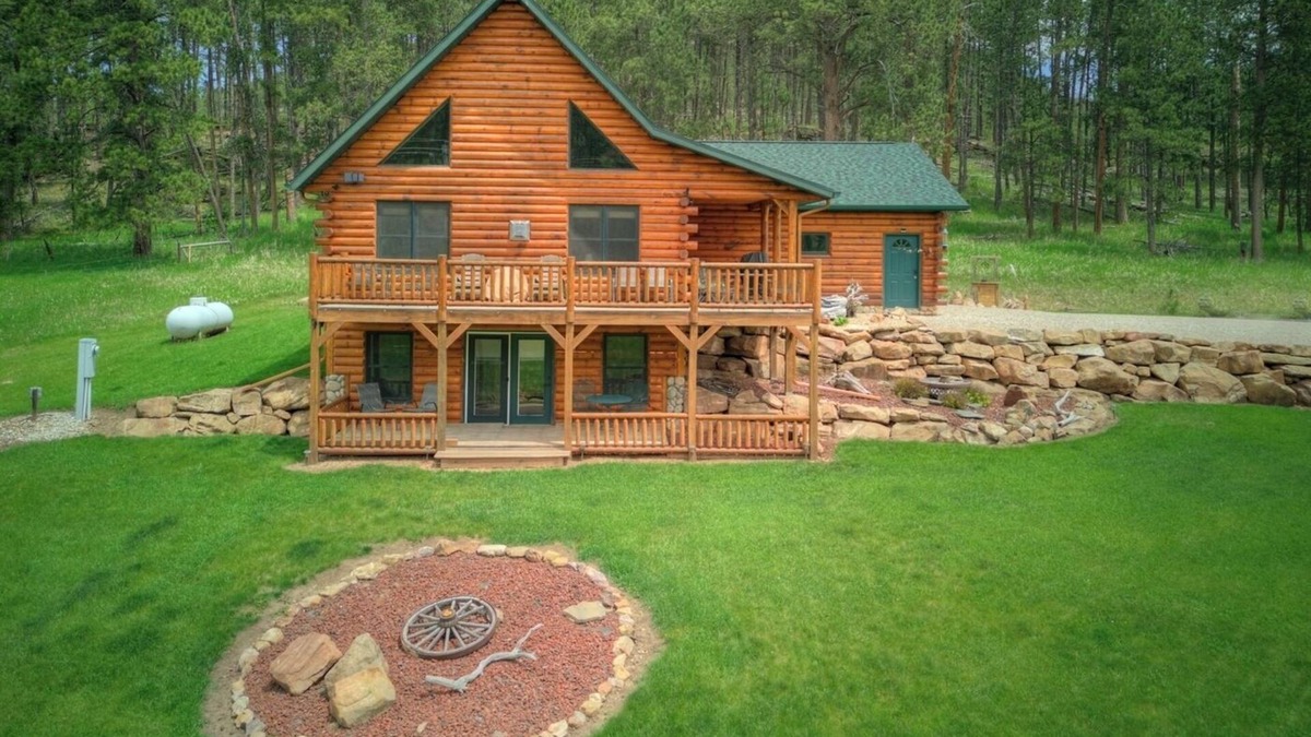 Nemo House | Crooked Creek Lodge