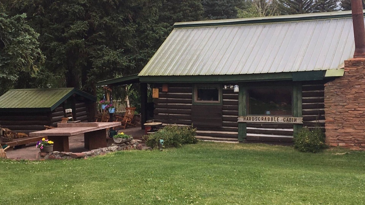 Gypsum Cabin | Cross Creek Ranch log home hideaway for the perfect getaway