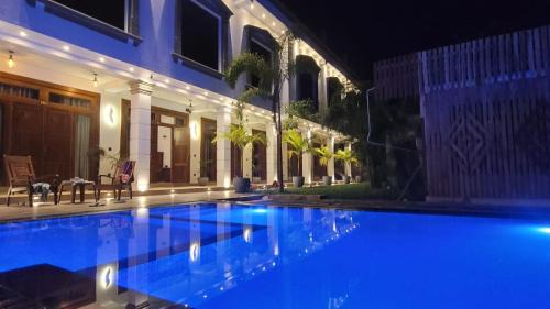 Ahangama Hotel | Crown Breeze