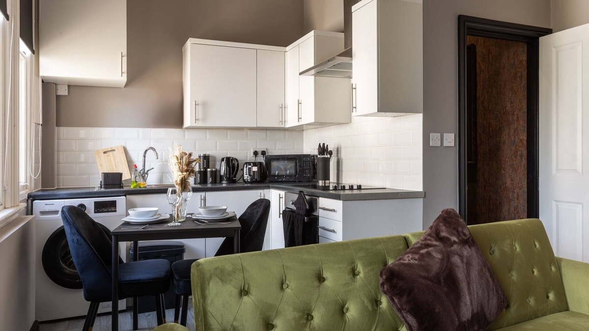 Halifax Apartment | Crown Street Aparthotel