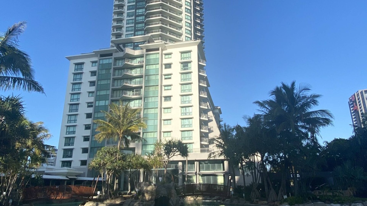 Surfers Paradise Apartment | Crown Towers Private Holiday Apartment- Surfers Paradise
