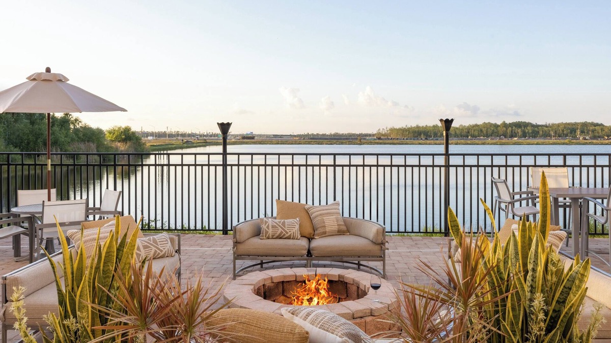 Biggar Hotel | Crowne Plaza Ft. Myers Gulf Coast by IHG