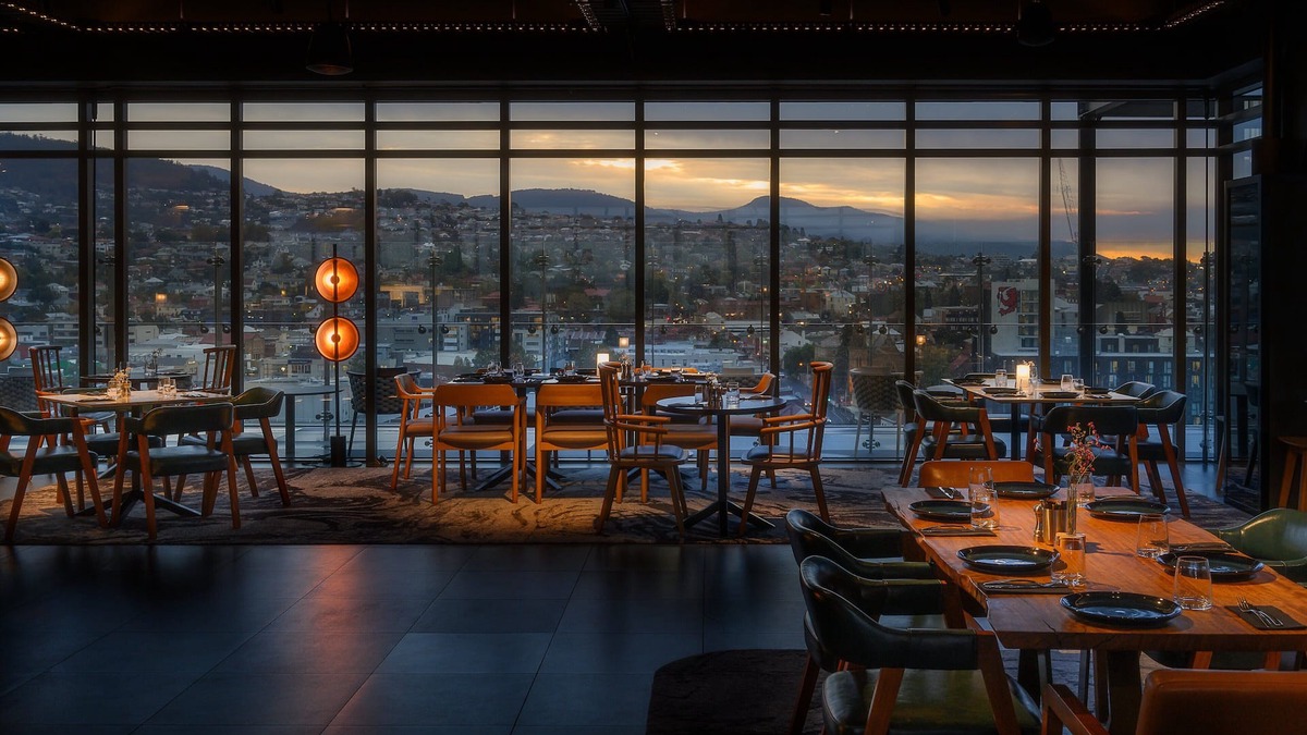 Hobart Central Business District Hotel | Crowne Plaza Hobart by IHG