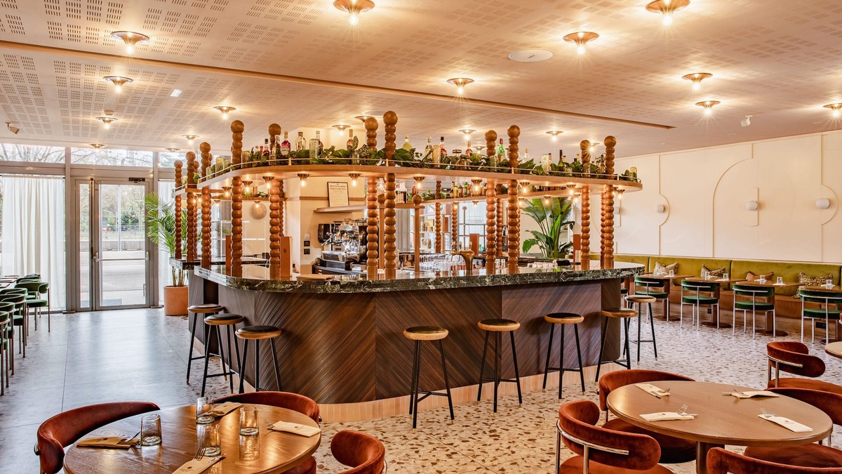 6th Arrondissement Hotel | Crowne Plaza Lyon - Cité Internationale by IHG