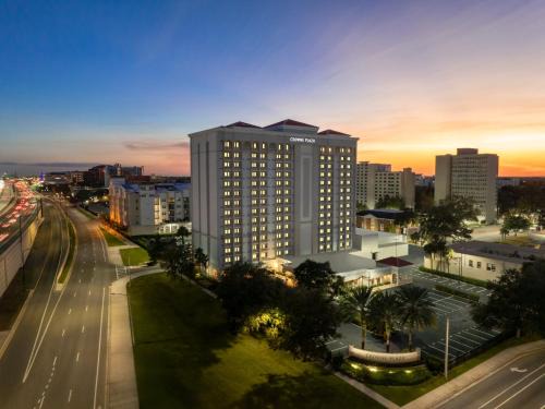 Lake Dot Hotel | Crowne Plaza Orlando-Downtown by IHG