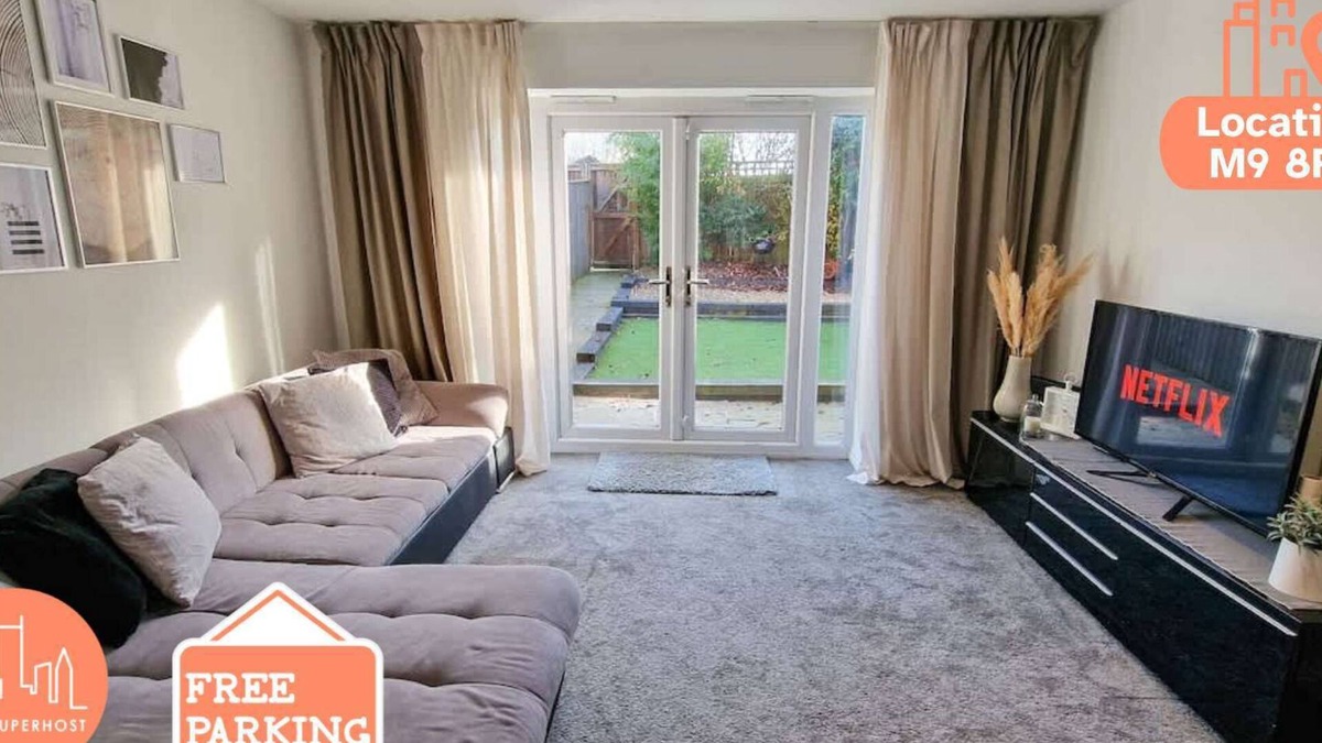 Manchester House | Crumpsall 3bed free parking by City SuperHost