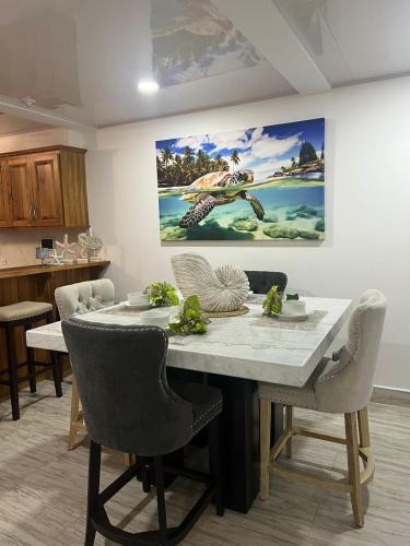 Crown Point House | Crusoe Escape Villa