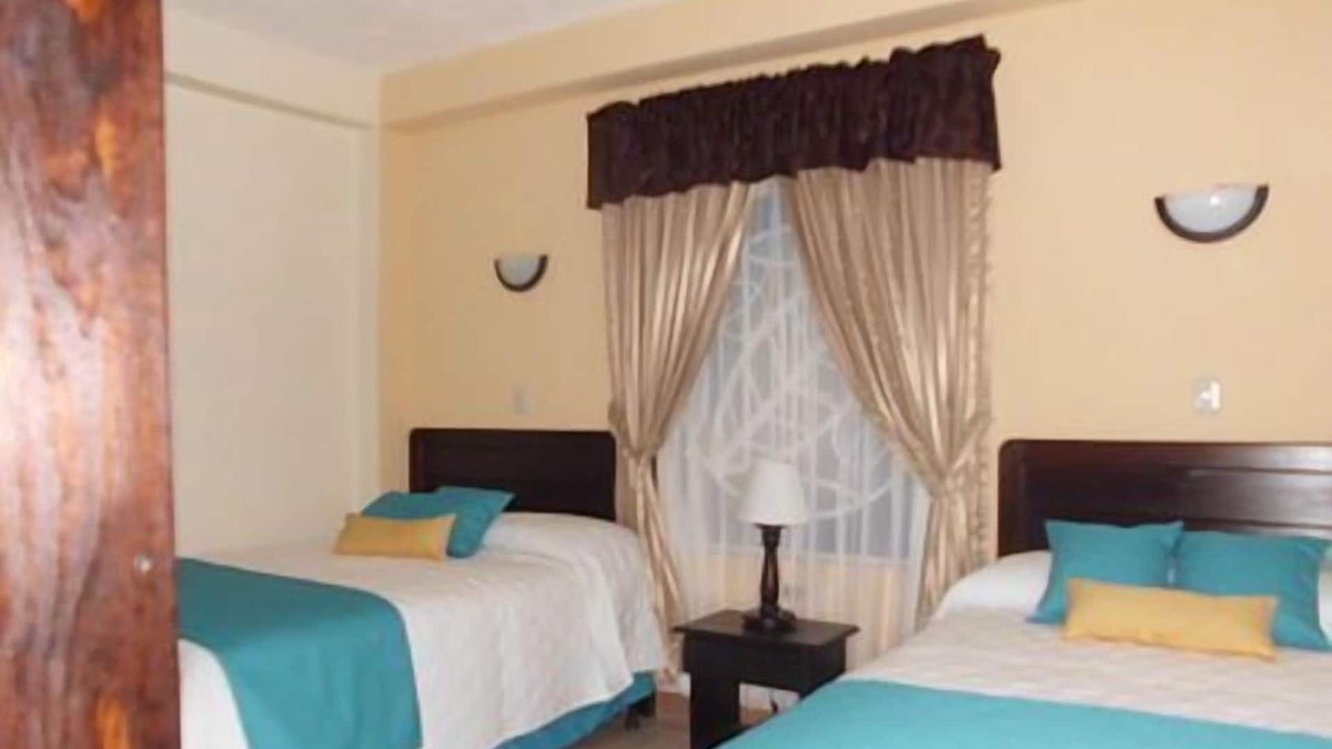 Chimaltenango Hotel | Crysol Center Hotel