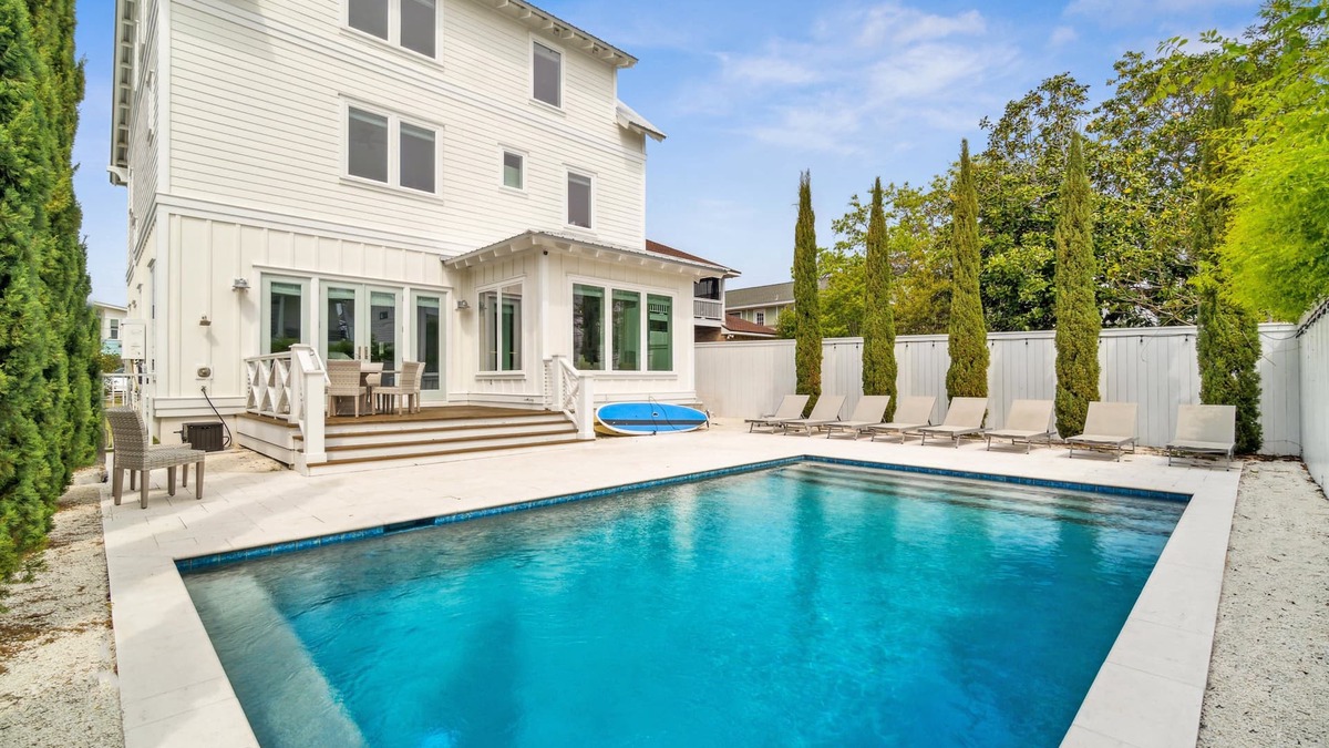 Villages of Crystal Beach House | Crystal Tide with Private Pool, Low Speed Vehicle, and Designer Furniture