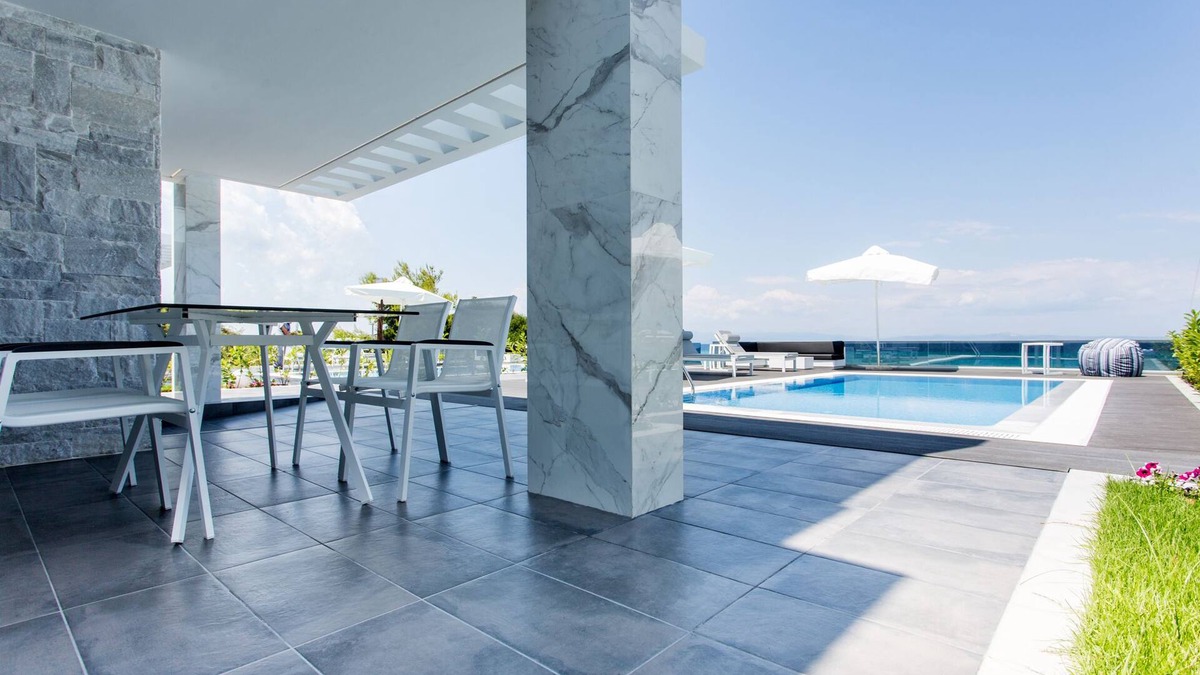 Polichrono Hotel | Crystal villas & suites