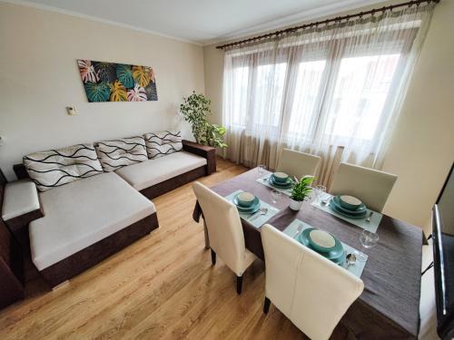 Veszprem Apartment | Csendes békés belvárosi lakás, nagy terasszal