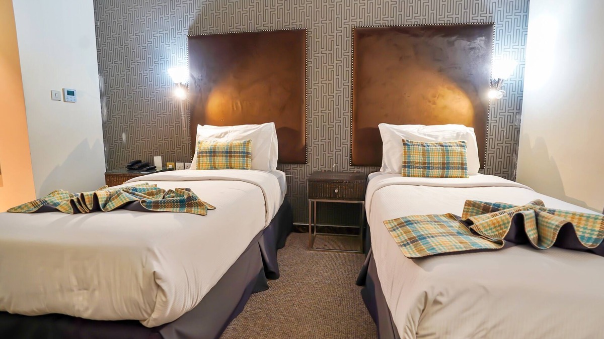 Al Sabkha Hotel | Cube Hotel Dubai