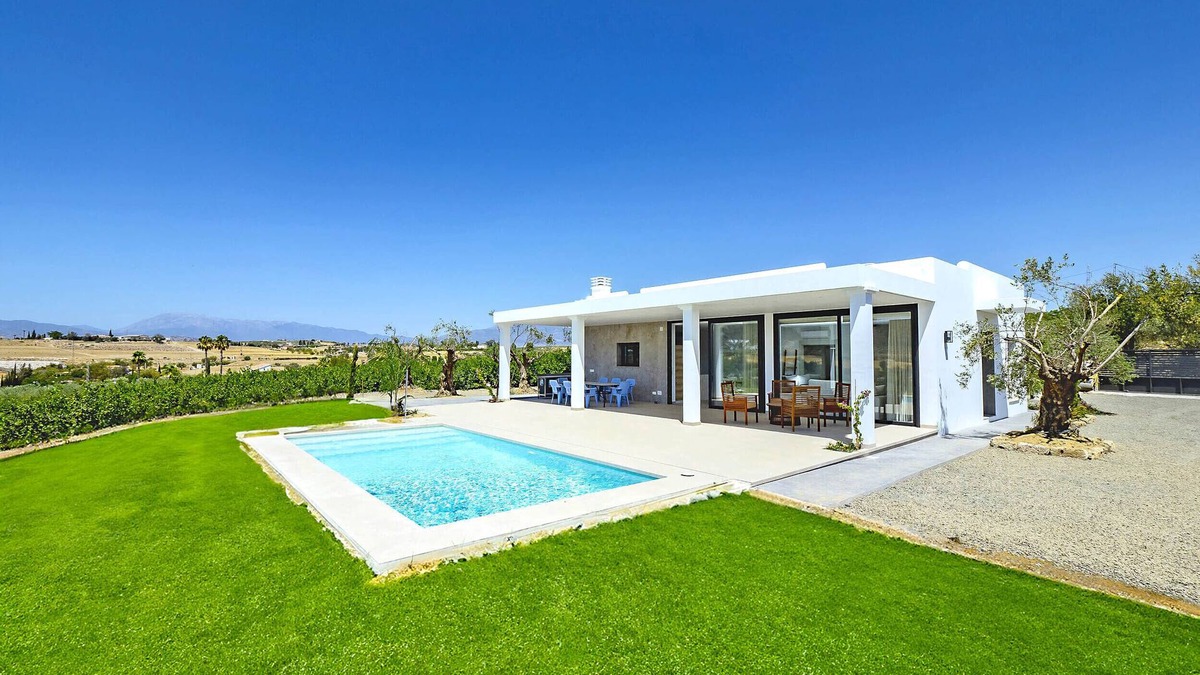 Alhaurin el Grande Cottage | Cubo's Casa Rural Bellaluz/private pool/air conditioning/free wifi