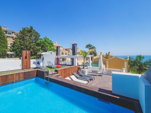 Monte Sancha Villa | Cubo's Gibralfaro House Center