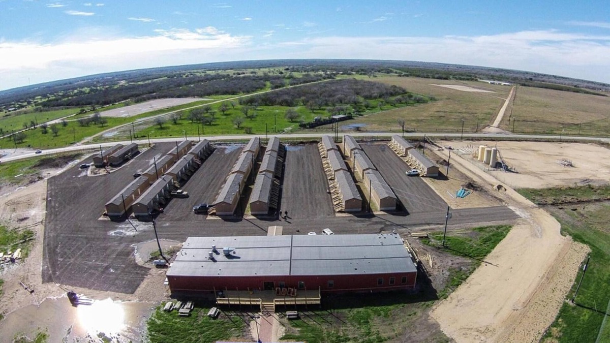Cuero Hotel | Cuero Oilfield Housing