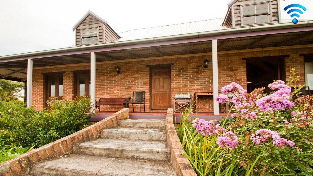 Culburra Beach Cottage | Culburra Cottage - near Lake Wollumboola