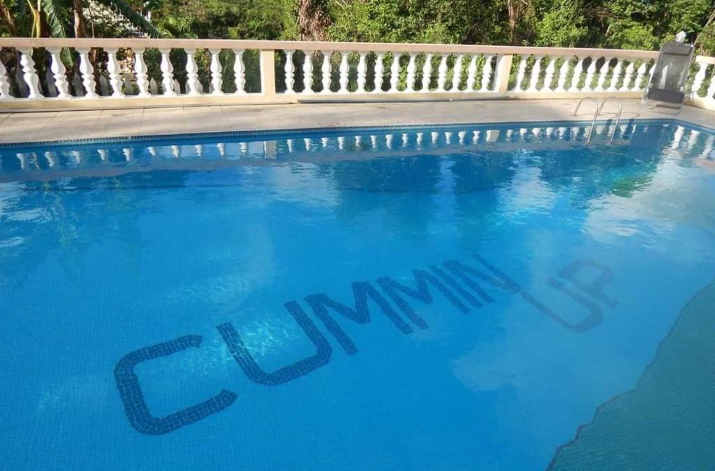 Petit Calivigny Apartment | Cummin up