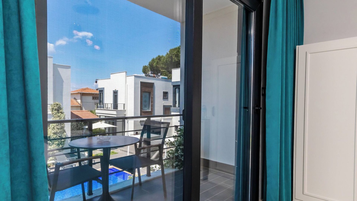 Mithatpasa Hotel | Cunda Garden