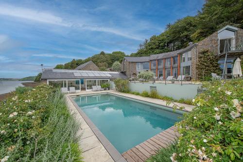 Lawrenny House | Curlew House