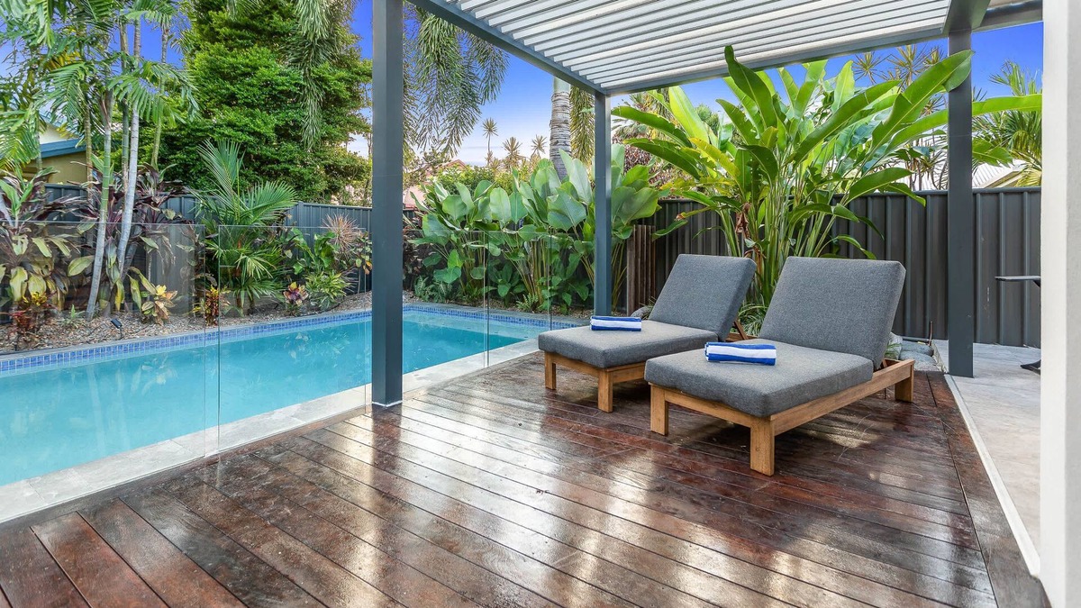 Kewarra Beach House | Curlews Nest - Pool BBQ and Beach