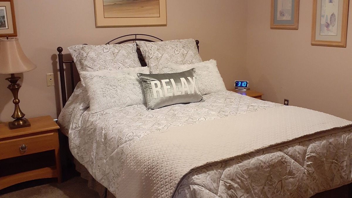 Apache Junction House | CURRENTLY AVAILABLE FOR NOVEMBER/DECEMBER 2025 Clean, quiet home Apache Junction