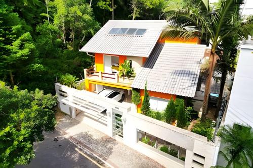 Pioneiros House | CURTA! |135| Casa | Piscina | Prox. Roda Gigante