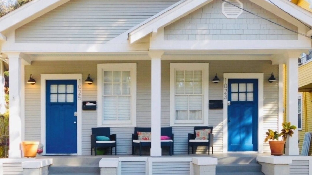 Uptown Historic District House | Cush Haven: 30+ Days, 1 Block to Parade Magic