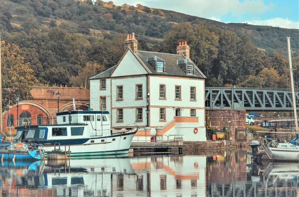 Kilcreggan Hotel | Custom House Hotel