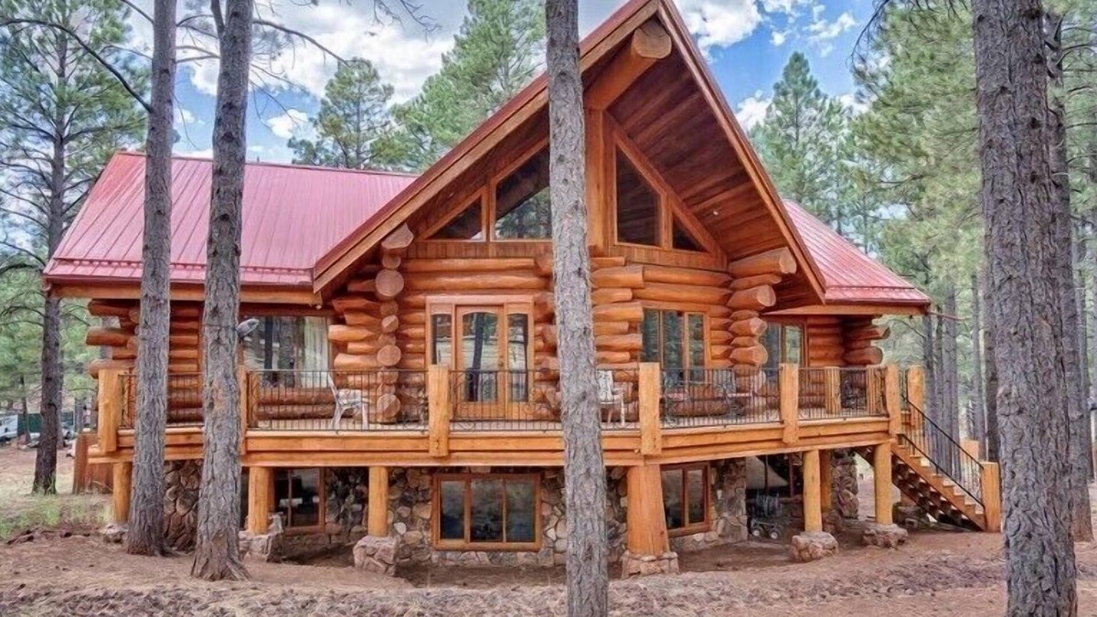 Parks Cabin | Custom Log Cabin in the Pines with all the Amenities & Views