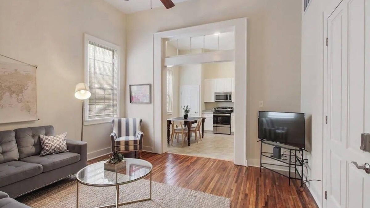 South 7th Ward Apartment | Cute 1bed 1bath steps from French Q, Bourbon St and Jazz venues