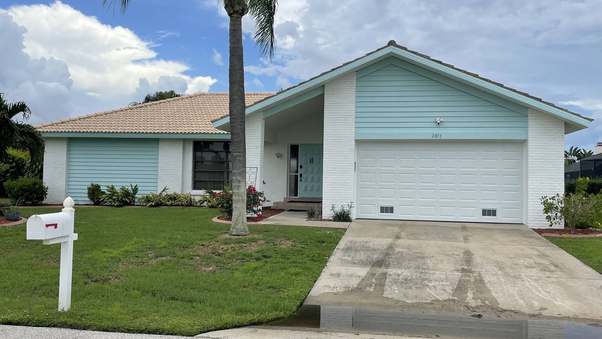 Punta Gorda House | Cute 2 bedroom with beautiful water views!