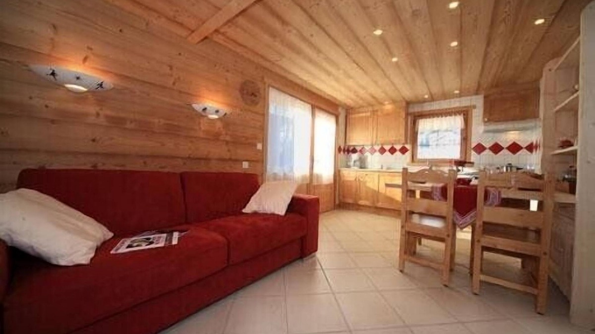 Le Grand-Bornand Apartment | CUTE 2 ROOMS SITUATED IN FOOT TRACK CHINAILLON LE GRAND BORNAND