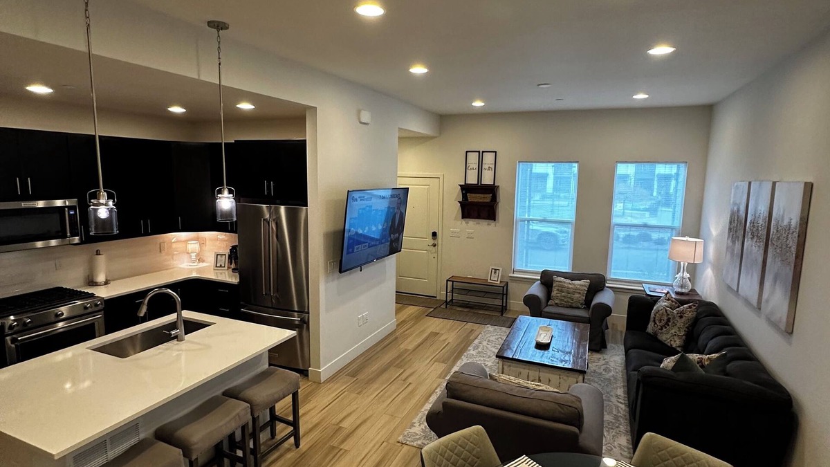 Superior House | Cute 4- Bedroom Townhome in Superior. 10 min from Boulder & University of Co.