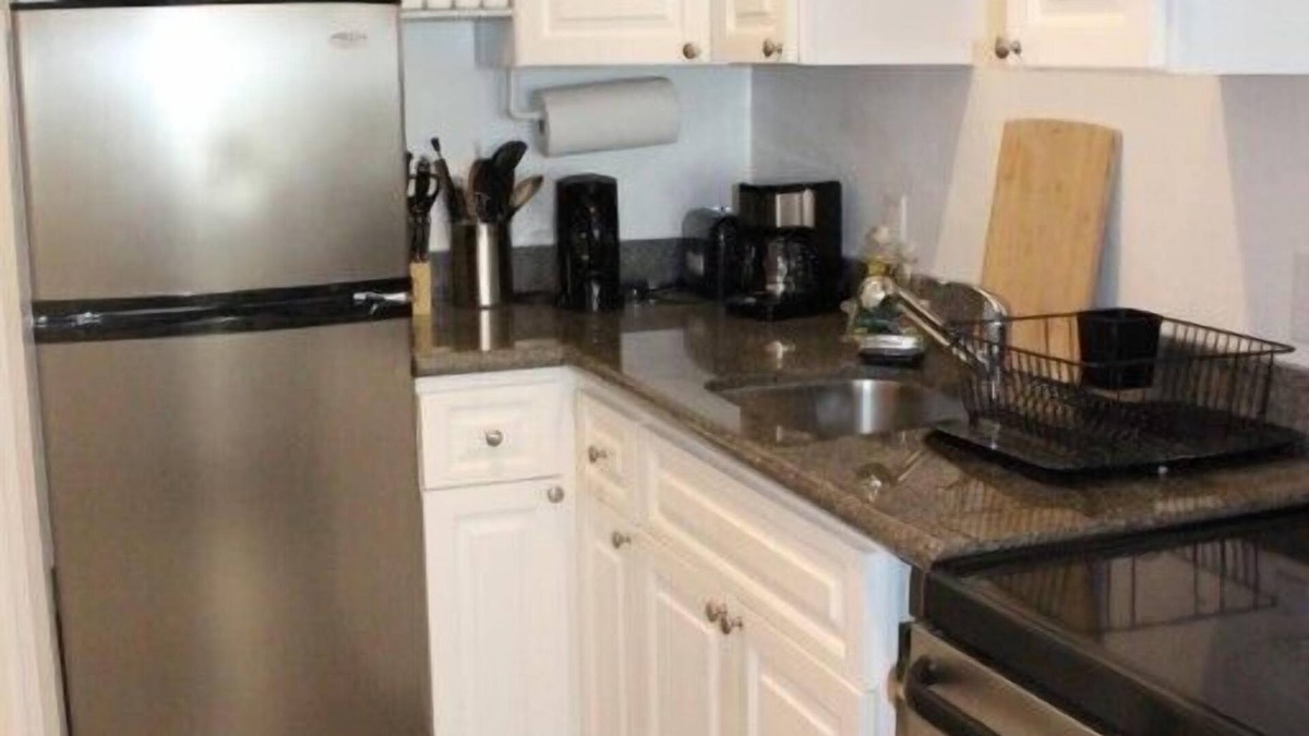 Inner Sunset Apartment | Cute and Convenient