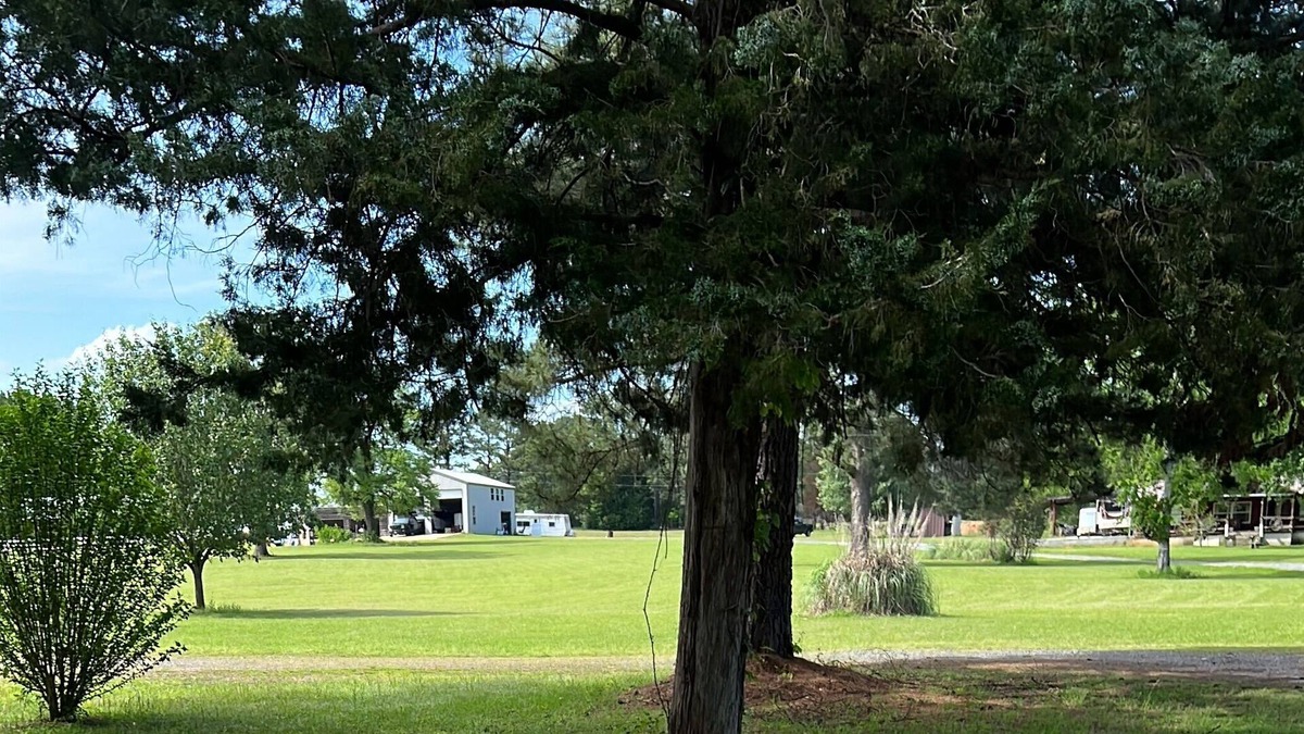 Longview House | Cute Country getaway!