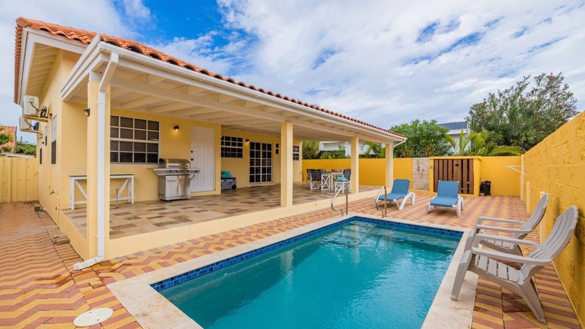 Washington Villa | Cute & Cozy 3BR, Great Location