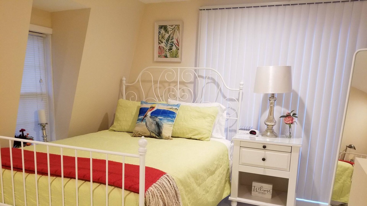 Apopka Cottage | Cute Cozy Cottage near Attractions