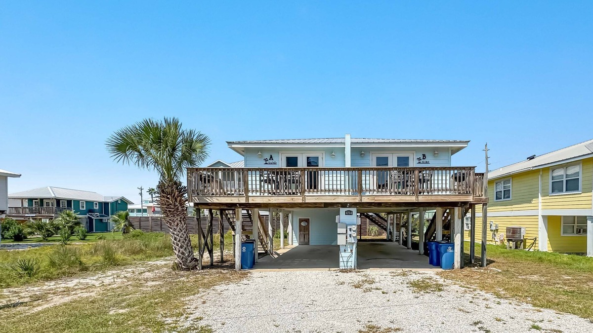 Gulf Shores House | CUTE DUPLEX IN THE HEART OF GULF SHORES | SLEEPS 16