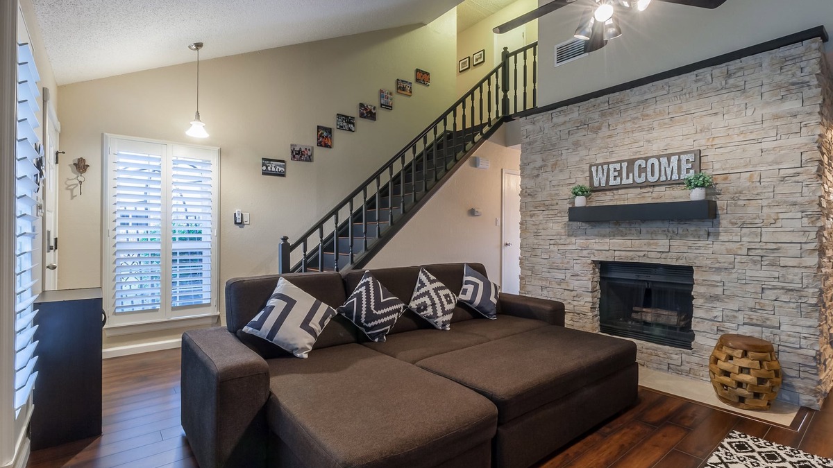 Lewisville House | Cute home near DFW Airport, Grapevine Mills & Gaylord Resort
