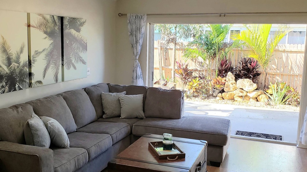 Indialantic House | Cute house by the beach. Perfect for summer interns coming to Melbourne.