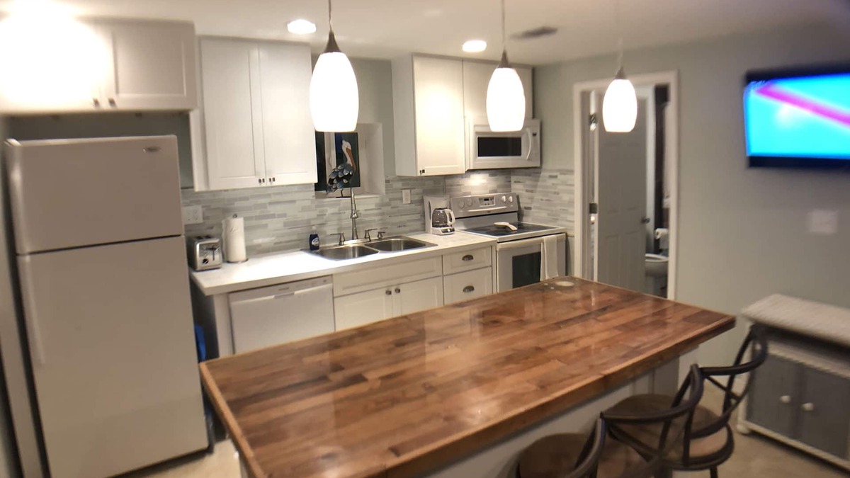 Port St. Joe Condo | Cutest cottage across from the beach!