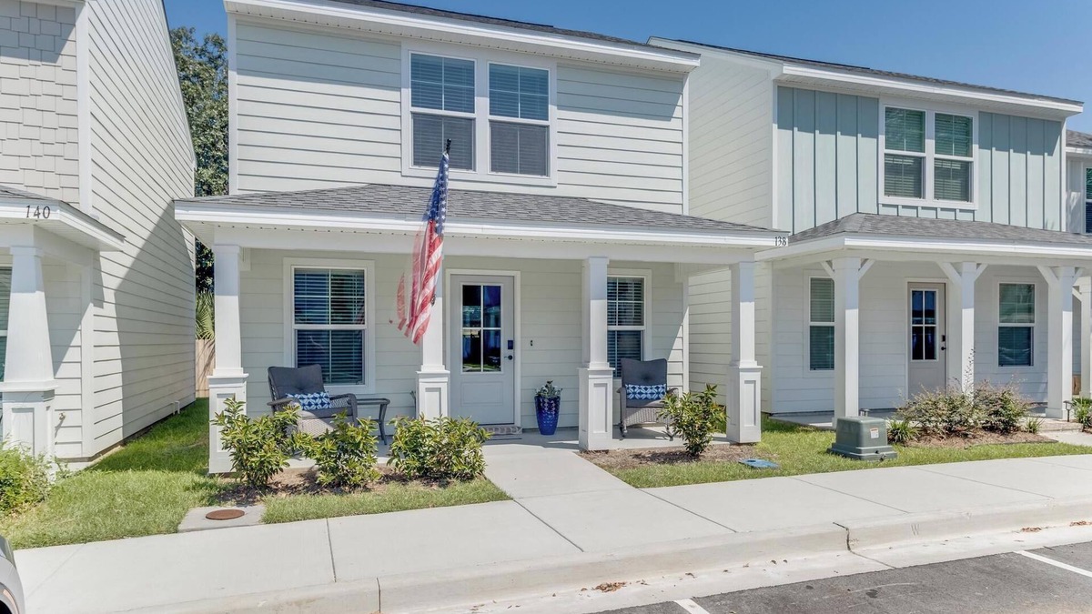 Biloxi House | Cutest Cottage on the Beach!