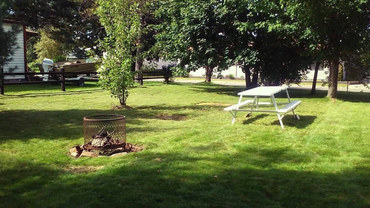 Crosby House | CUYUNA - BIKE RACK COTTAGE